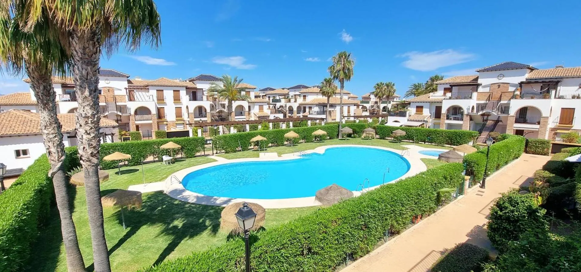 Homes Of Spain, Al Andalus Residencial V Apartamento Precioso Con Wifi Playas de Vera Apartment